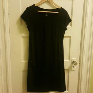H &M Maternity black dress